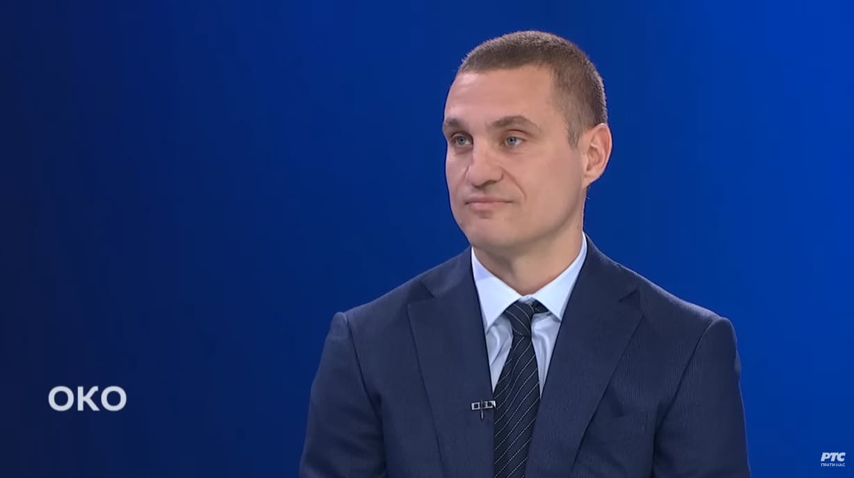 Nemanja Vidić povukao kandidaturu za predsednika FSS