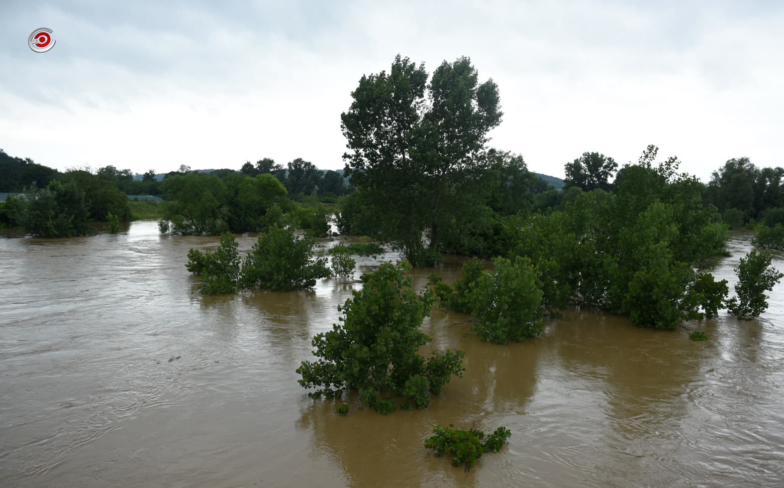 Upozorenje na vremenske nepogode: Na snazi narandžasti meteo-alarm, vodostaji na rekama u porastu