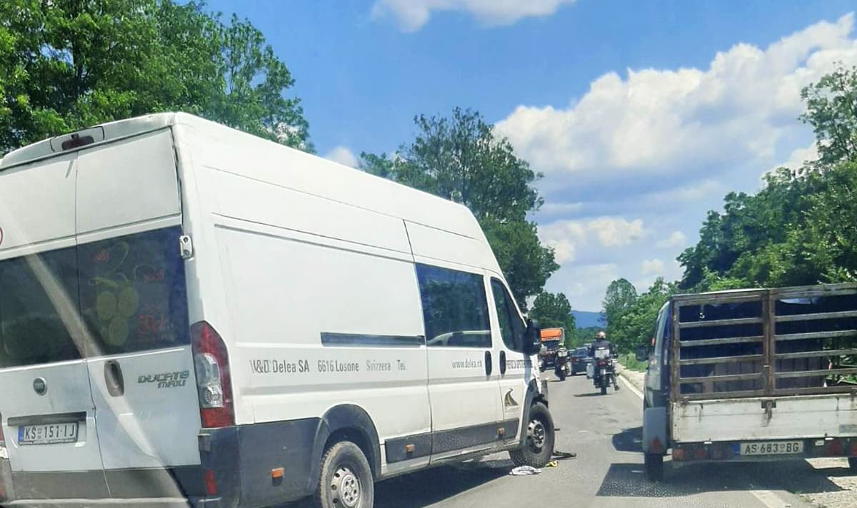 Saobraćajna nezgoda u Donjoj Gorevnici, dva lica povređena