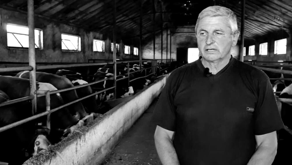 Bivši odbornik Skupštine grada Čačka preminuo od posledica povreda nakon prevrtanja traktora