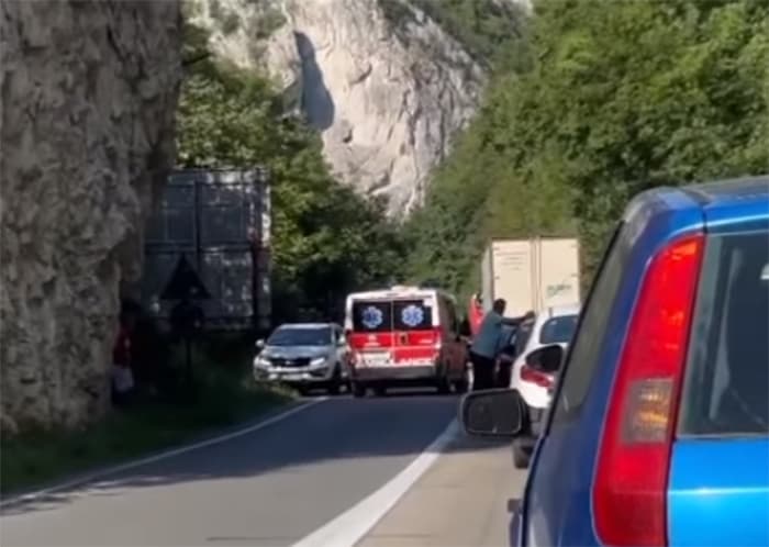Udes kod Ovčar Banje, sedmoro lica povređeno