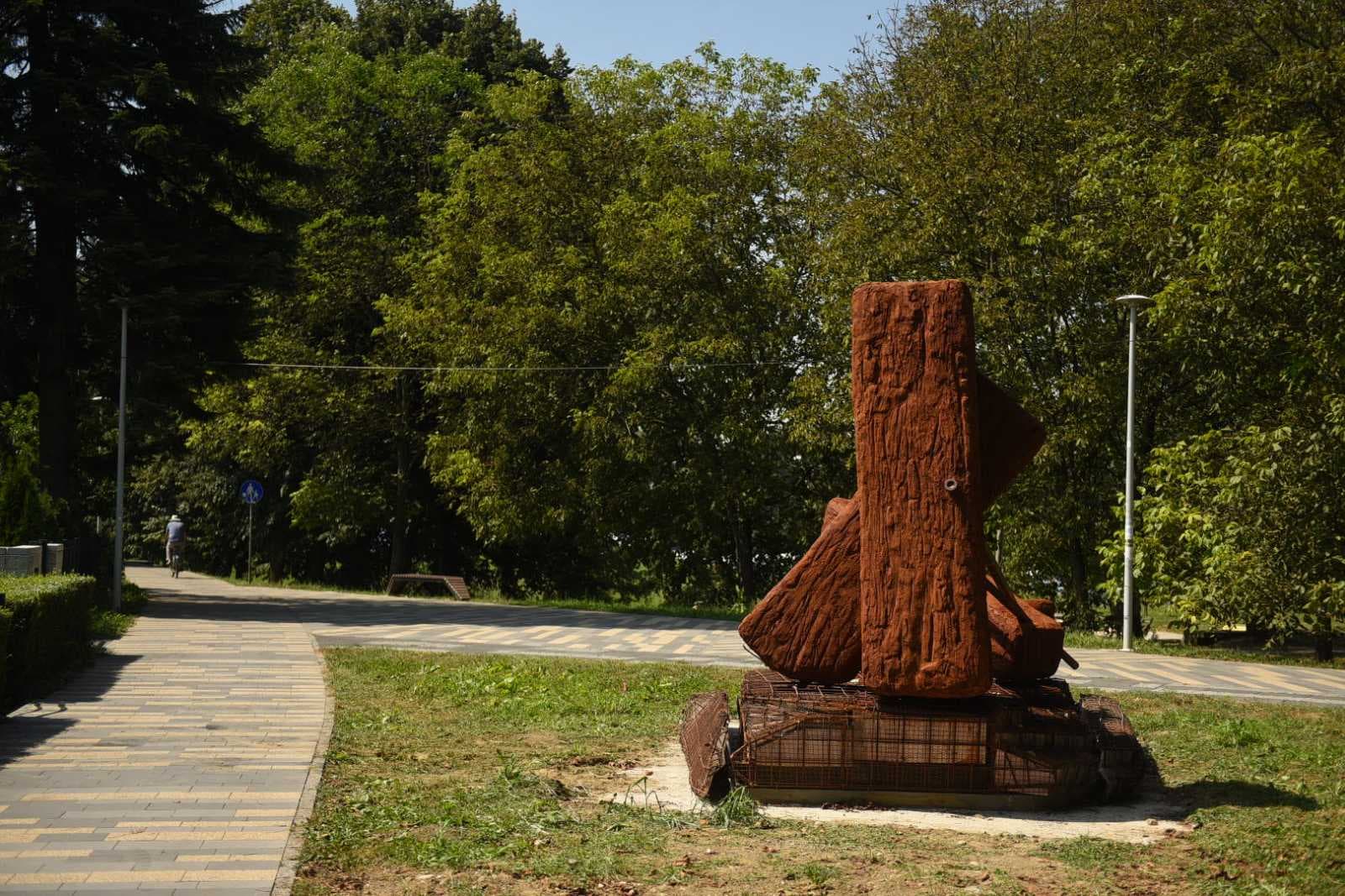 Svečano otkrivanje monumentalne skulpture Olge Jevrić u javnom prostoru