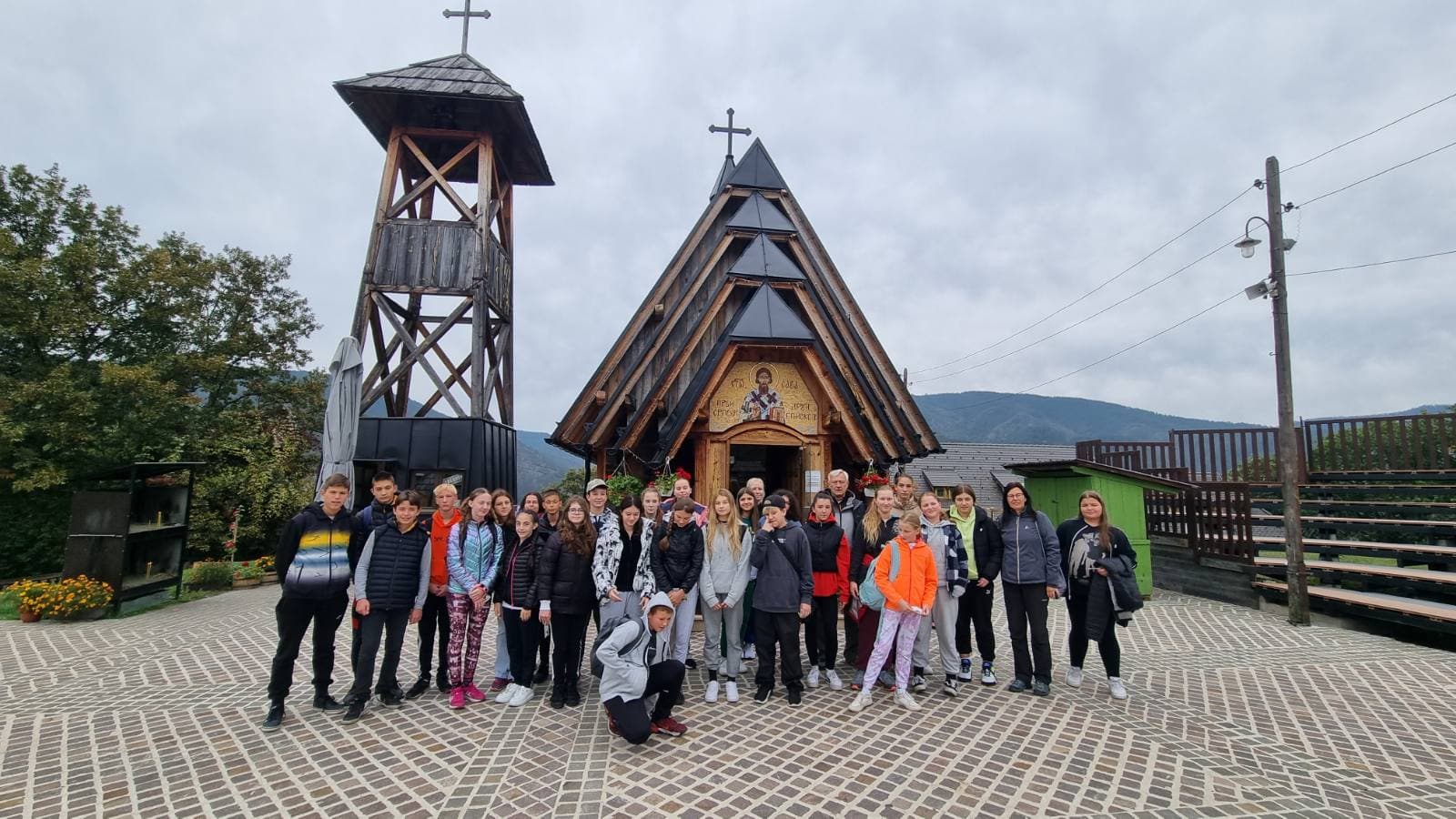 Razmena učenika OŠ "Tanasko Rajić" i OŠ "Vihlidka": Druženje u službi učenja, razvoja veština i multikulturalnosti (FOTO)