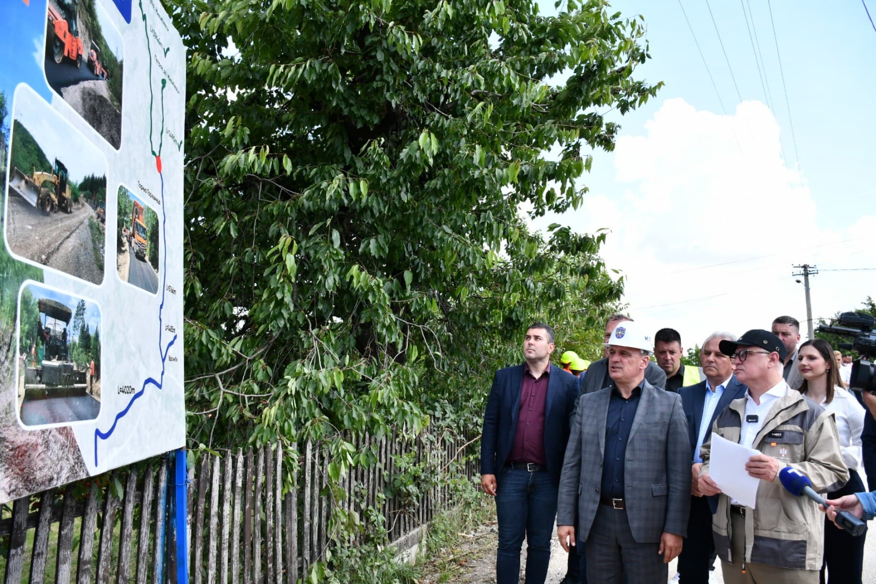 Za devet meseci izgrađeni novi putevi koji u u 11 mesnih zajednica bili uništeni tokom izgradnje auto-puta "Miloš Veliki"