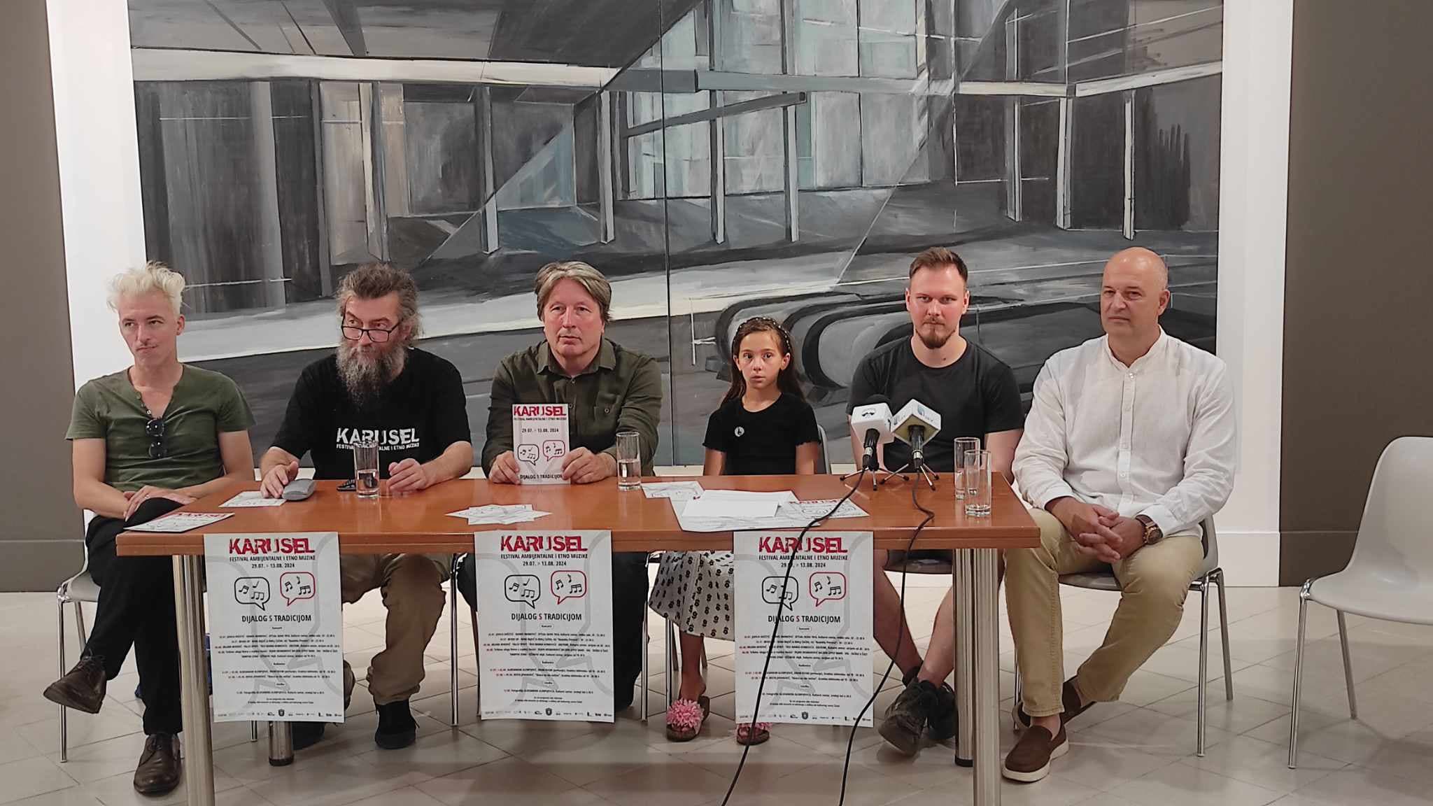 Festival Karusel: Mixed up, Nina Bajsić & Kralj Čačka
