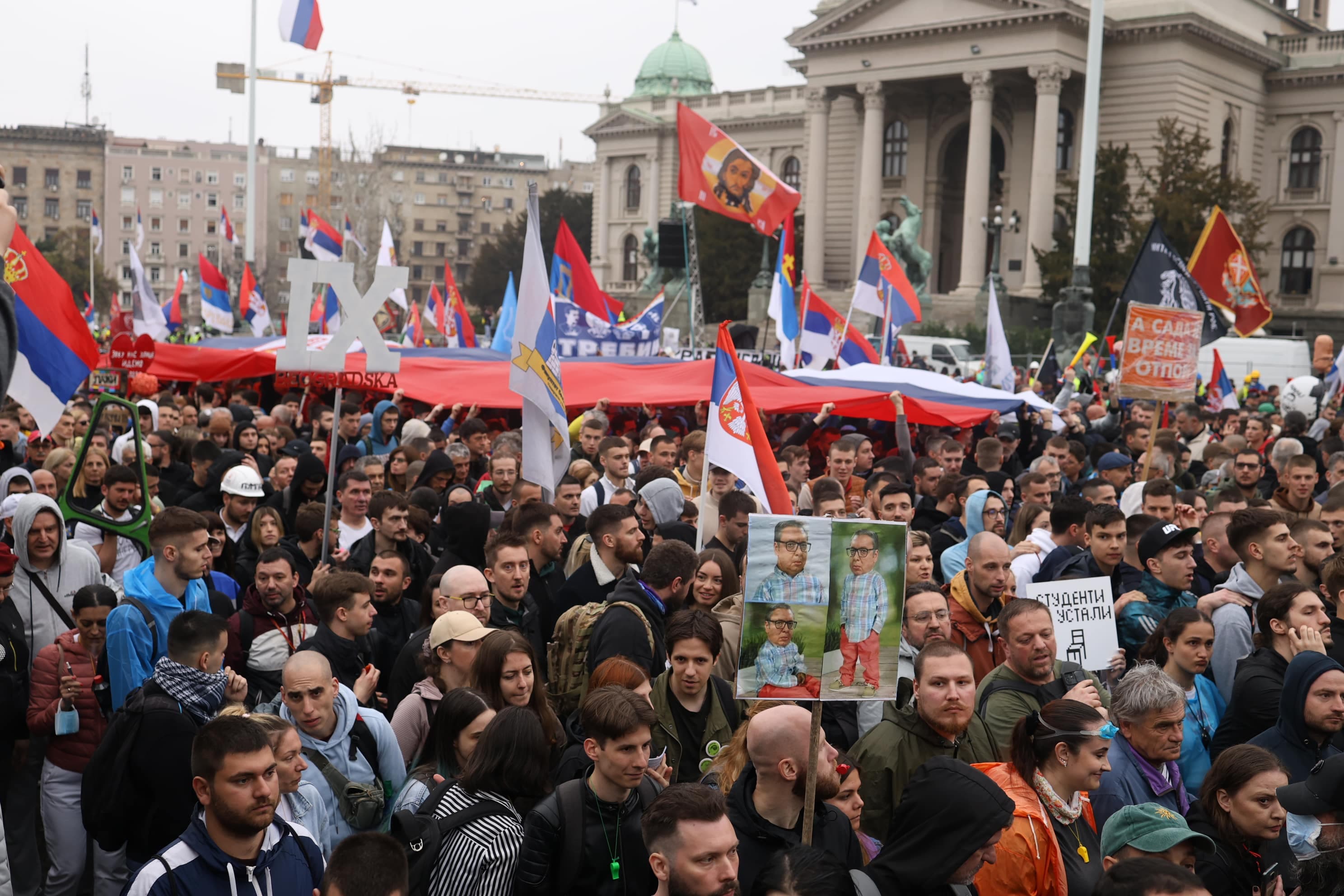 Studenti FPN u blokadi poručili Informeru: Vi ste naš neprijatelj, ono što sledi neka vas brine