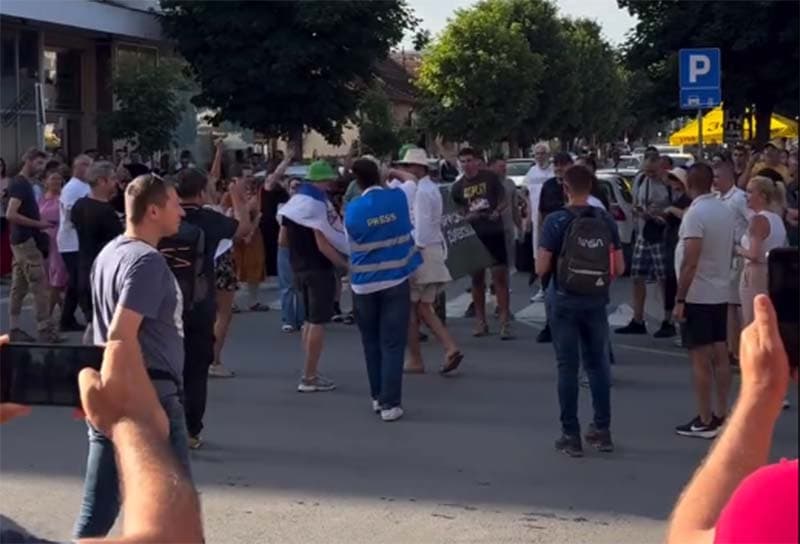U Kosjeriću ogromna izlaznost, uočene i nepravilnosti