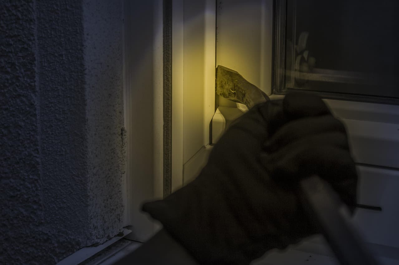 Više domaćinstava u čačanskim selima obijeno, meštani u strahu