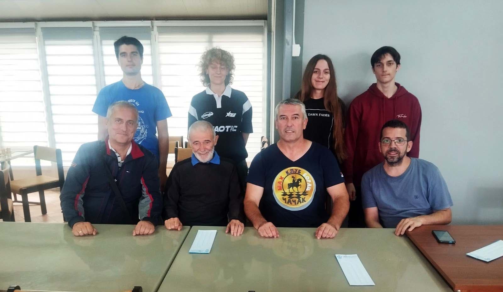 Ekipa Šahovskog kluba "Borac" niže pobede, potrebni sponzori za takmičenje u Novom Pazaru