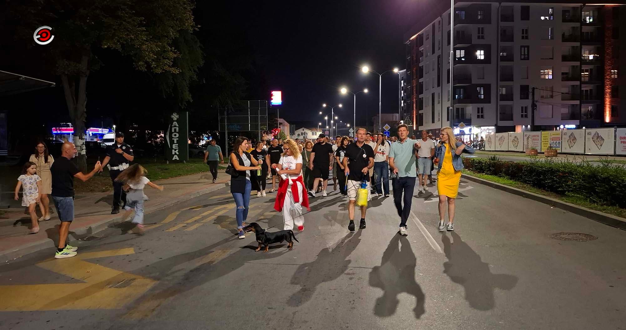Udruženje žena "Mi majke, žene i sestre": Pozivamo građane na razumevanje i dostojanstvo, kao i na mir, empatiju i ljudskost