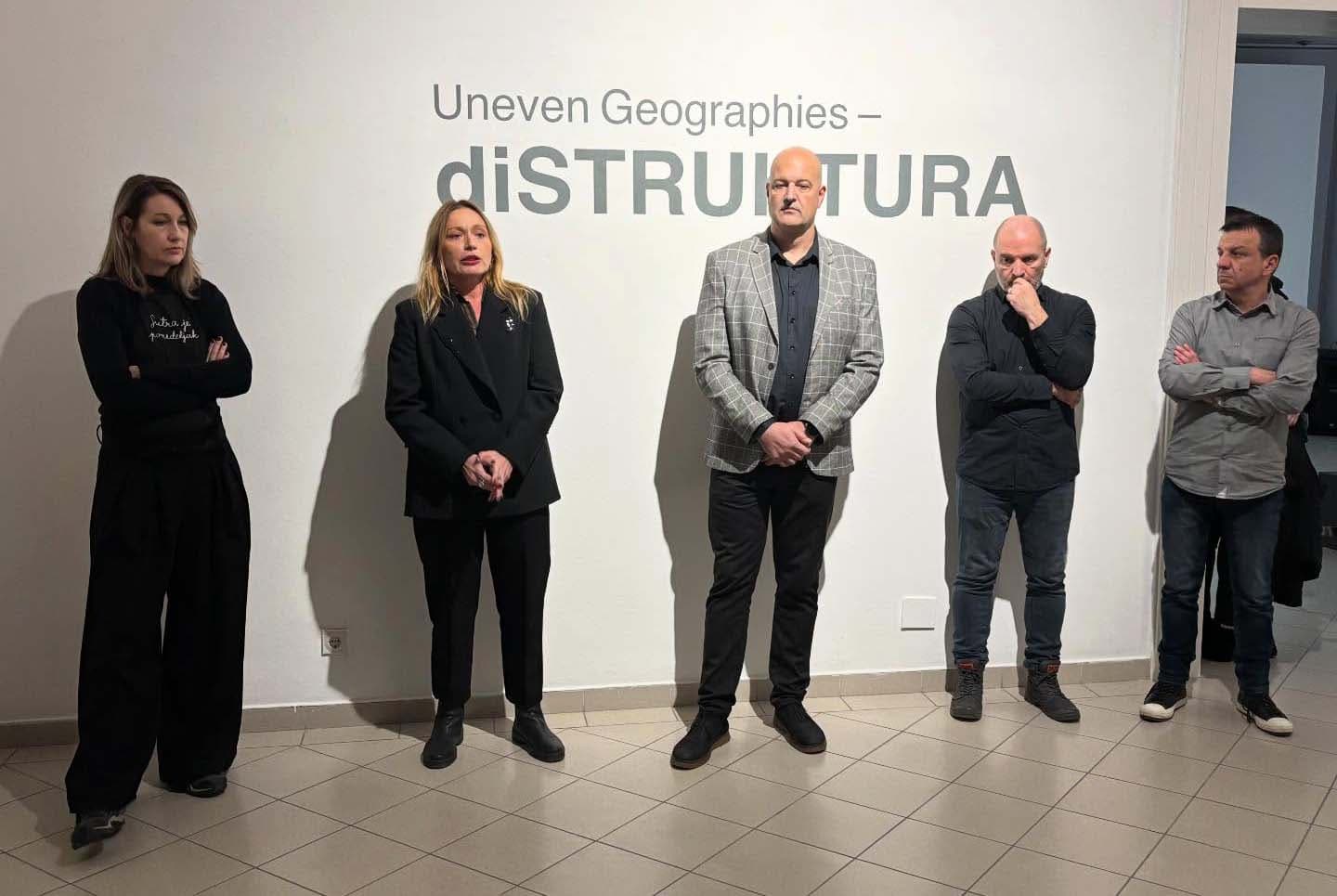 Svečano otvorena izložba "Nejednake geografije/ Possibility of the Sublime" Umetničke grupe diSTRUKTURA