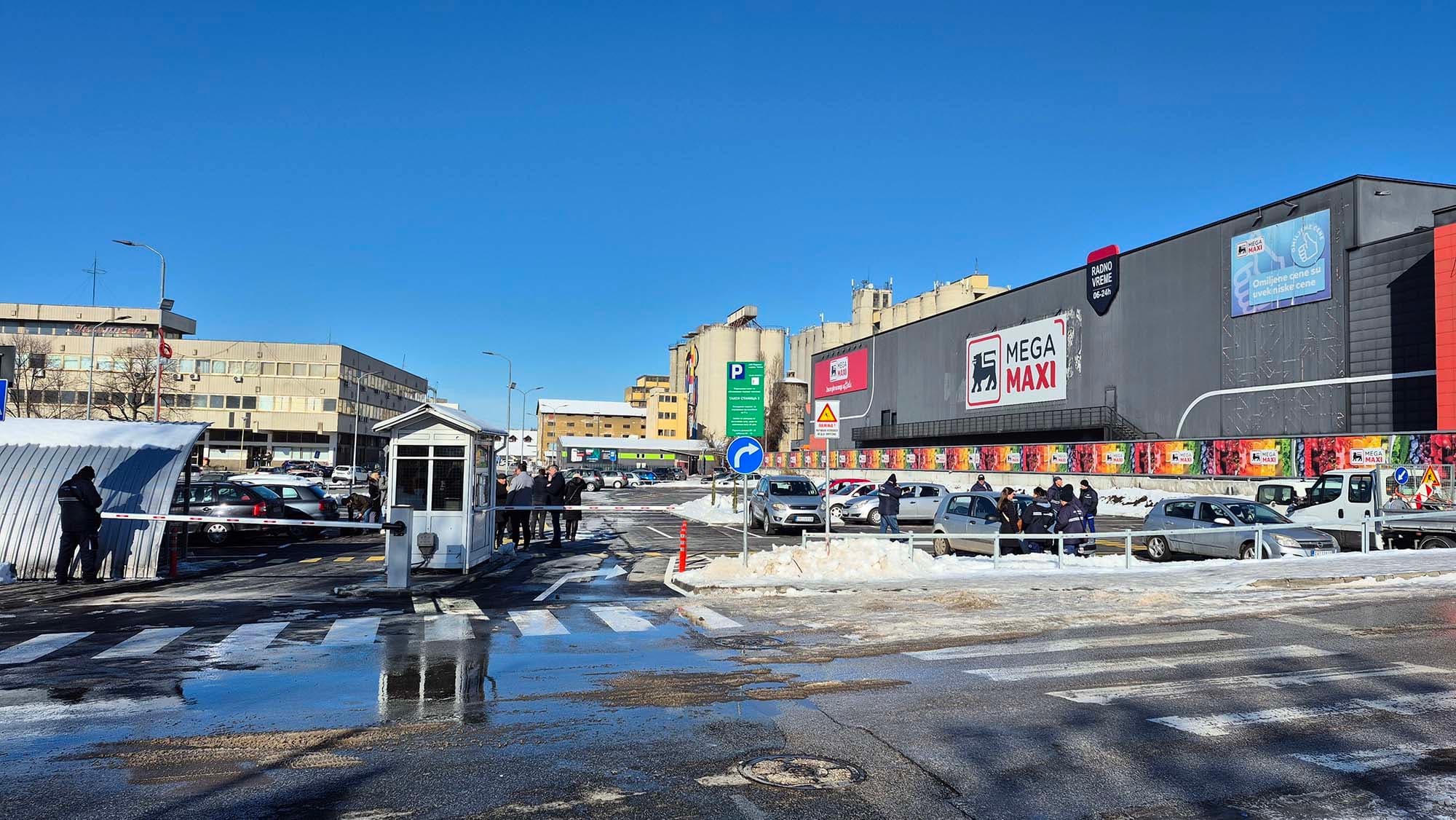 U Čačku otvoren novi parking, obezbeđena dodatna 84 parking mesta (FOTO+VIDEO)