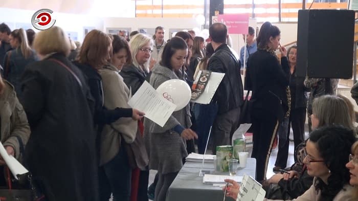 Sajam zapošljavanja u Čačku - šansa za novih 350 radnika (VIDEO)