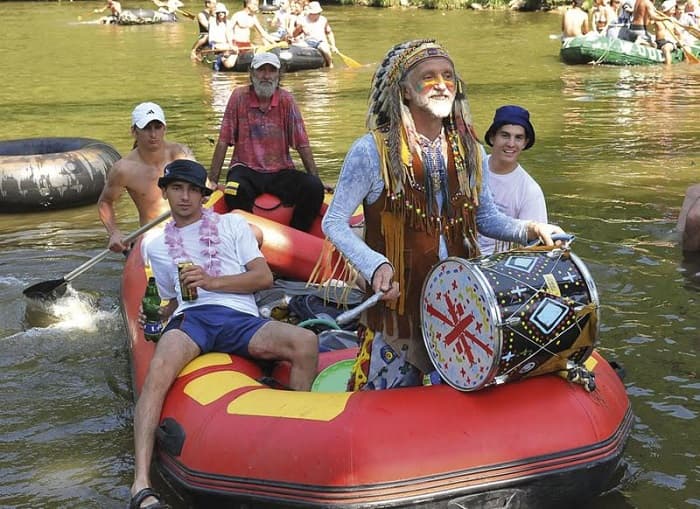 Čačani na Veselom spustu 2017 (FOTO)