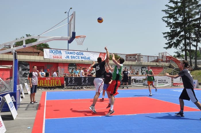 Čačak: U nedelju basket spektakl na Gradskom trgu (VIDEO)