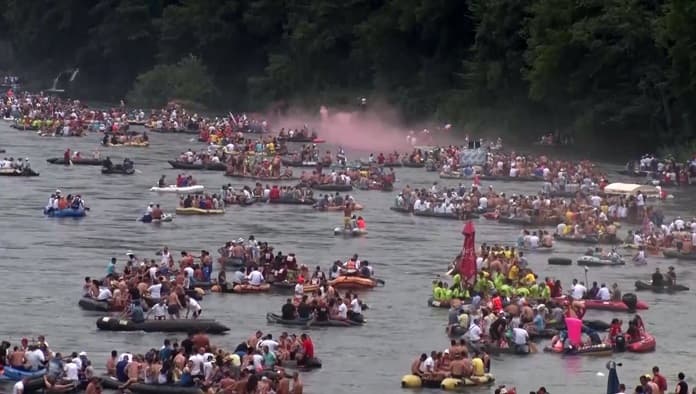 REPORTERI U EPICENTRU: Drinska regata, karneval koji morate doživeti (VIDEO)