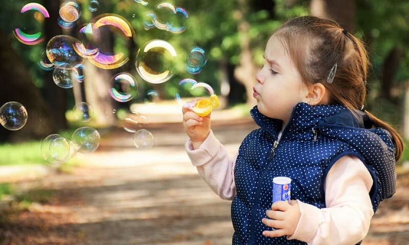 Svetski dan deteta: 8,4 odsto dece živi u apsolutnom siromaštvu