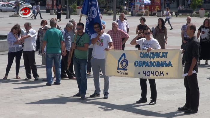 Prosvetari zakazali protest