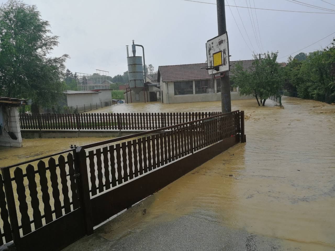 Proglašena vanredna situacija u Kulinovcima
