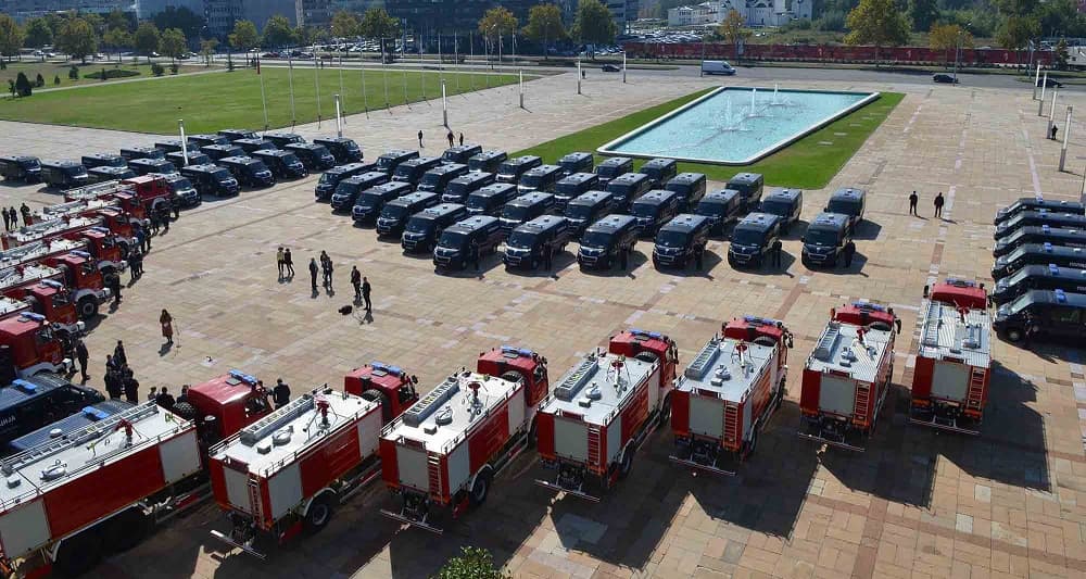 OBNOVLJEN VOZNI PARK: Vatrogasno - spasilačka jedinica u Čačku dobila novo vozilo (FOTO)