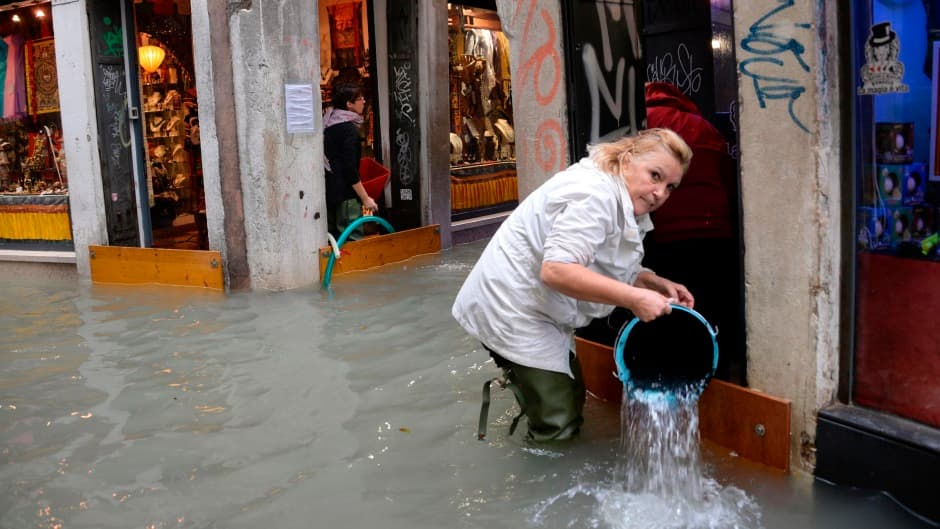 Nevreme u Italiji: Venecija TONE, ima mrtvih! (VIDEO)