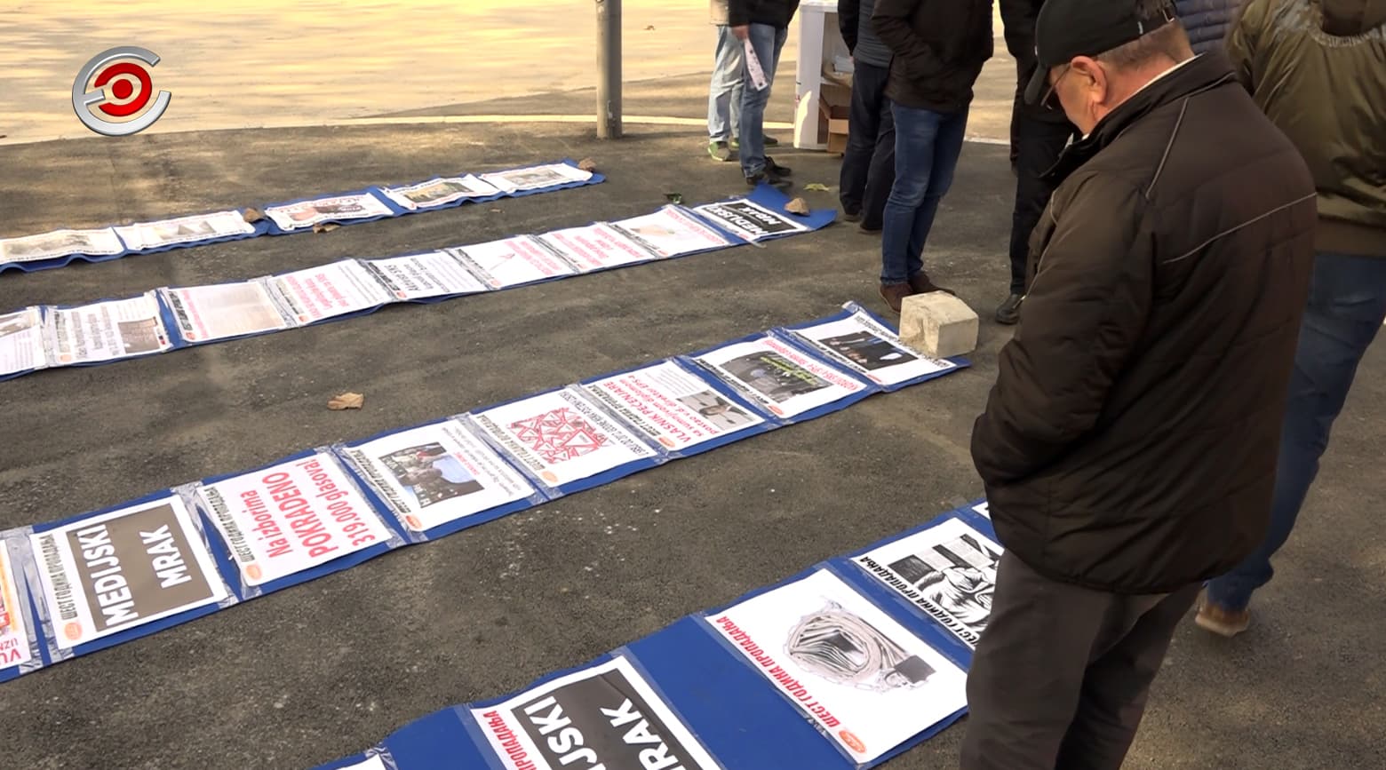 Izložba "Šest godina propadanja" održana i u Lučanima (FOTO)