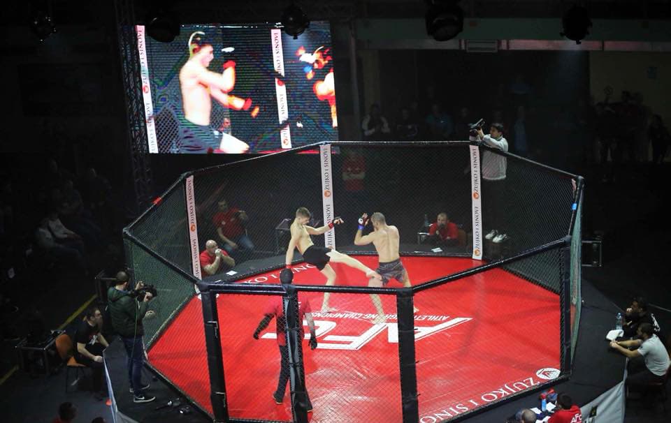 OKRŠAJ NAJBOLJIH U SRCU SRBIJE: Drugi međunarodni MMA turnir na Zlatiboru (VIDEO)