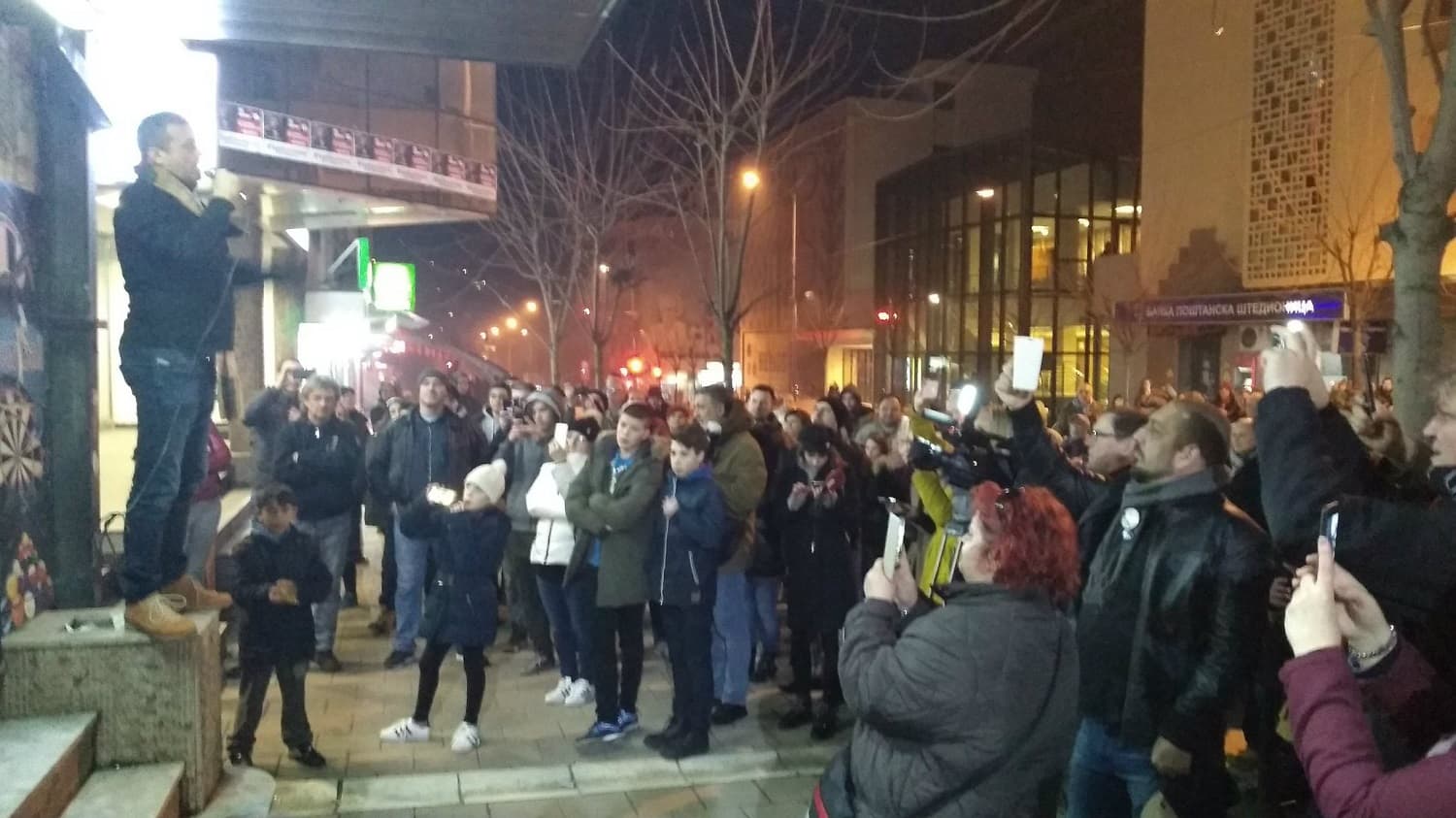 Trifunović u Gornjem Milanovcu na protestu, verbalni napad na glumca