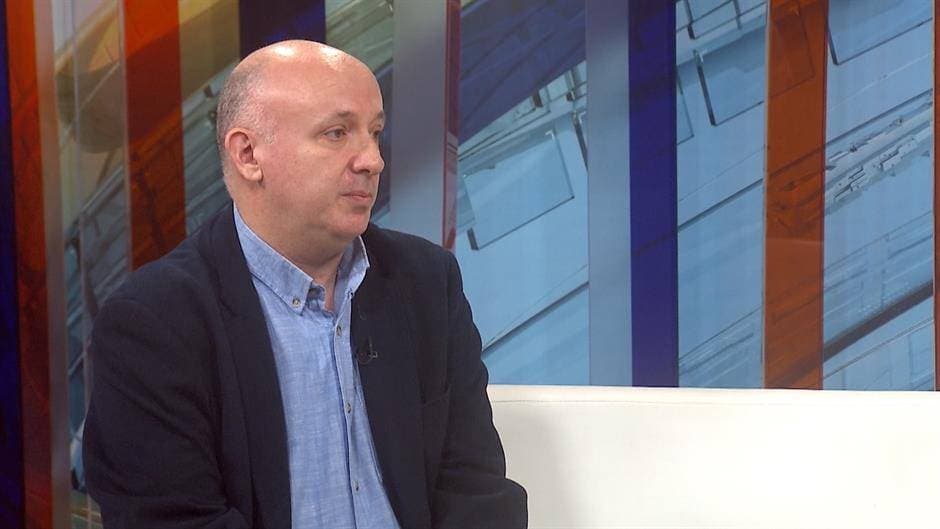 Predsednik UNS: Ni opozicija ni vlast ne treba da imaju monopol nad infomacijama