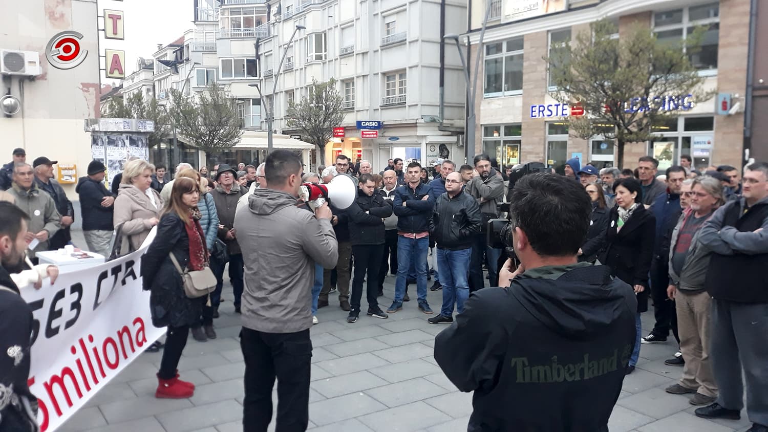 Protest "1 od 5 miliona" Čačak: Pripreme za odlazak u Beograd (FOTO)