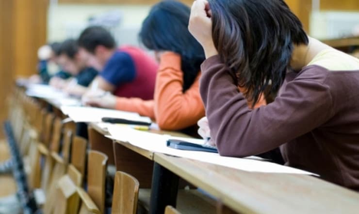 "Večiti studenti" traže "večni" rok da završe fakultet