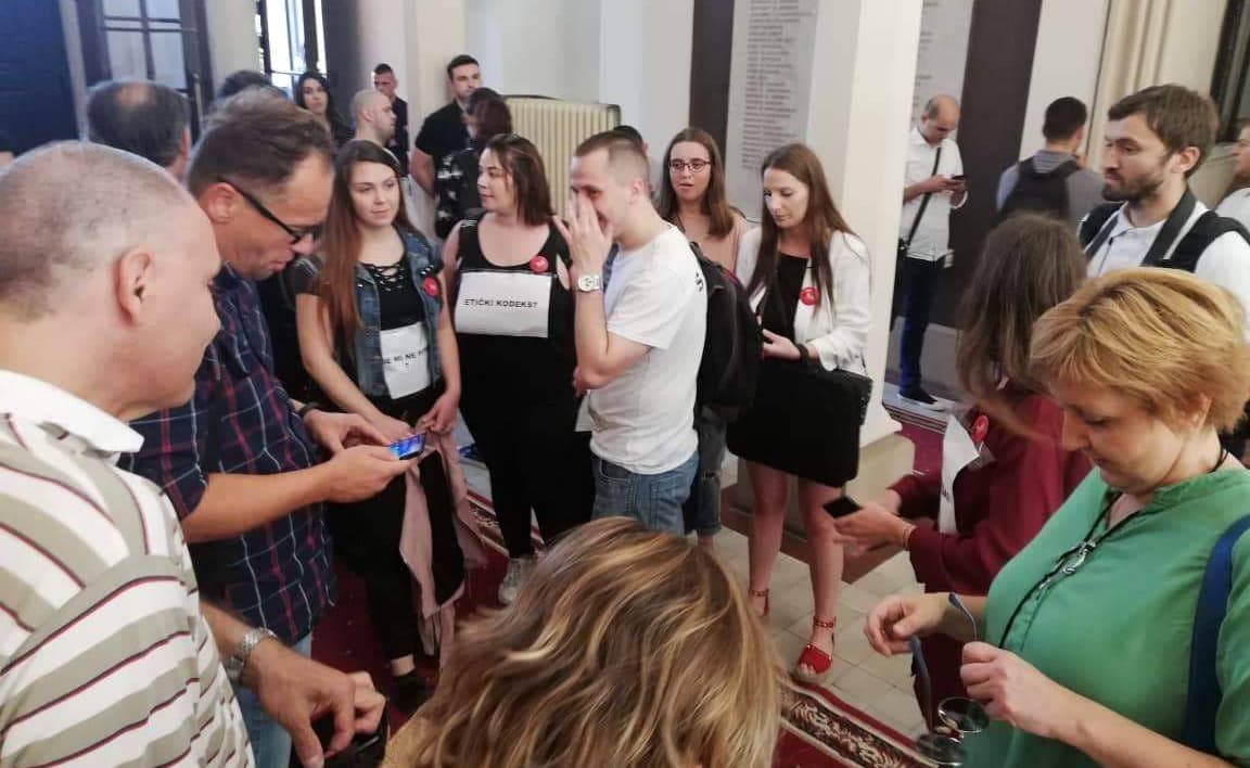 Studenti iz "1 od 5 miliona": Preuzeli smo potpunu kontrolu nad rektoratom
