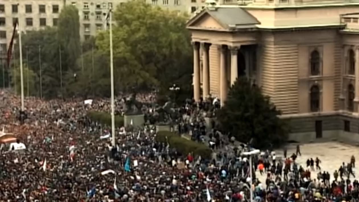 Devetnaest godina od 5. oktobra (VIDEO)