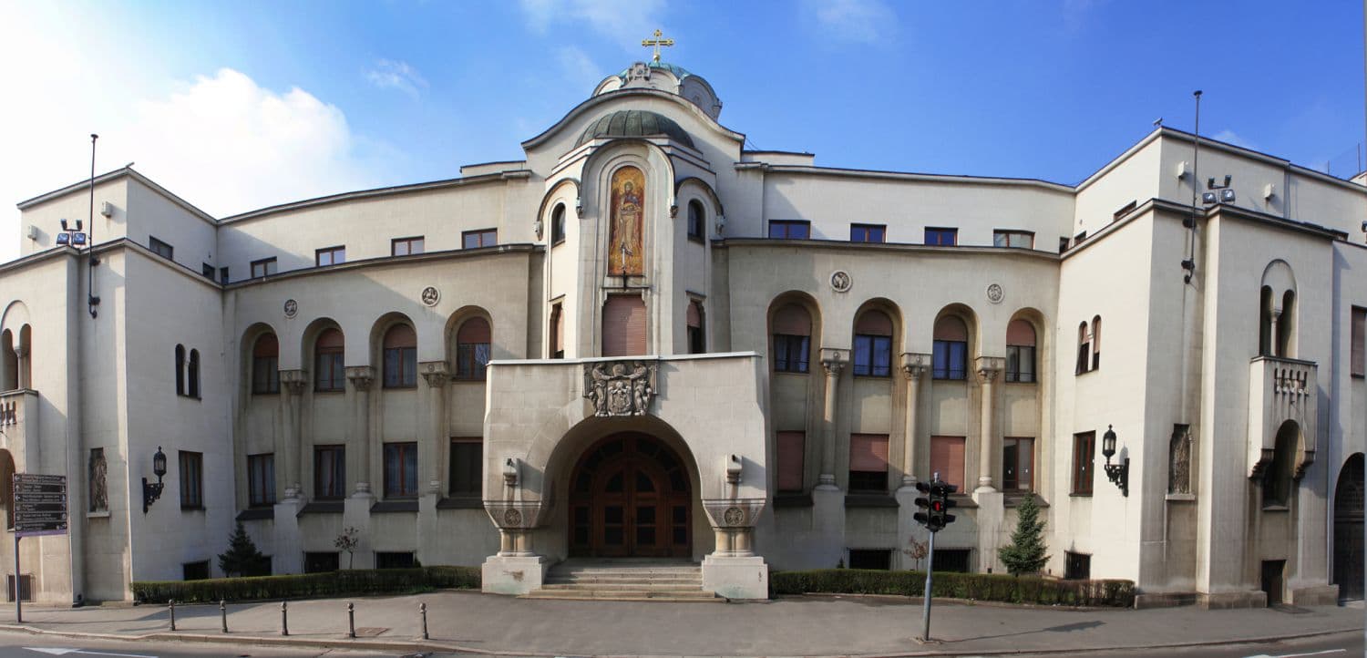 Grupa od 14 vladika traži sednicu Sabora zbog Kosova, ali i dodele ordena Vučiću