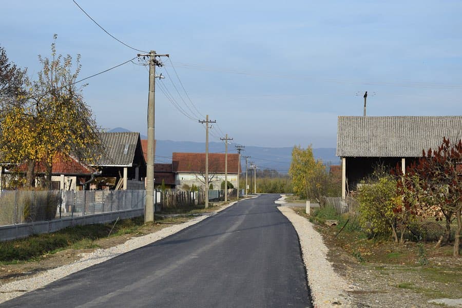 Završeno asfaltiranje dva putna pravca u Zablaću