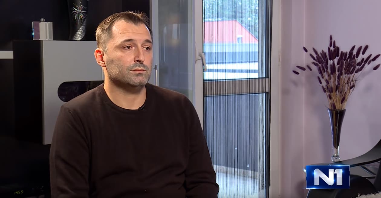 Ukinut kućni pritvor uzbunjivaču Aleksandru Obradoviću