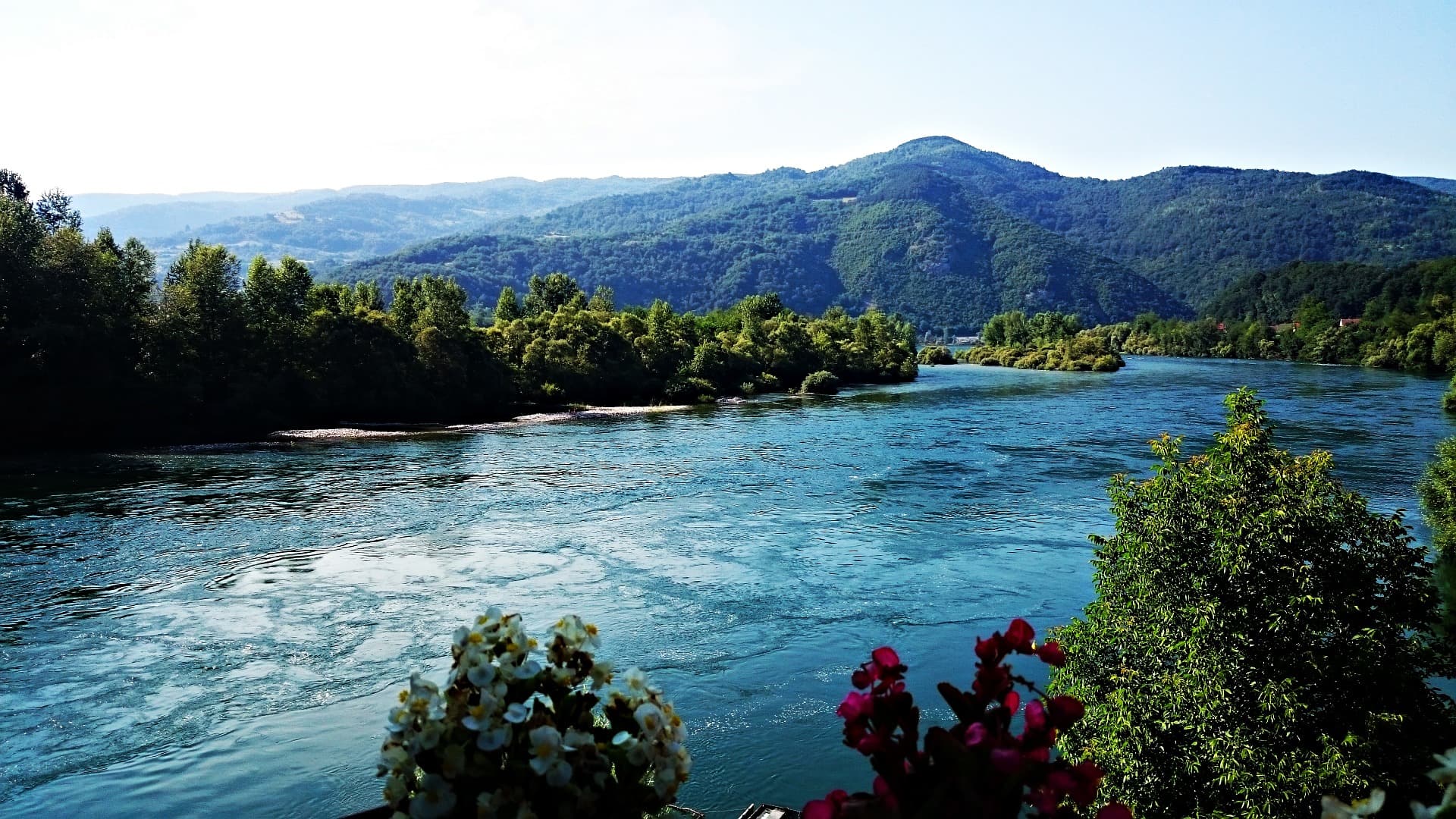 Akcija podele vaučera za odmor nastavlja se u ponedeljak
