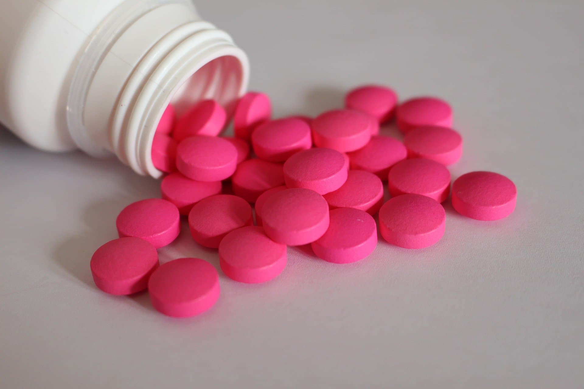 SZO: Ne uzimati ibuprofen bez recepta ako imate simptome slične korona virusu