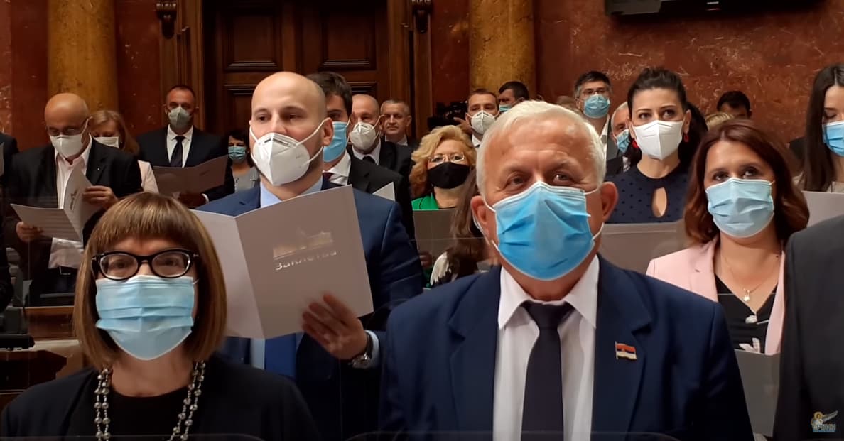 Poslanici položili zakletvu, u skupštinskim klupama za sada petoro Čačana