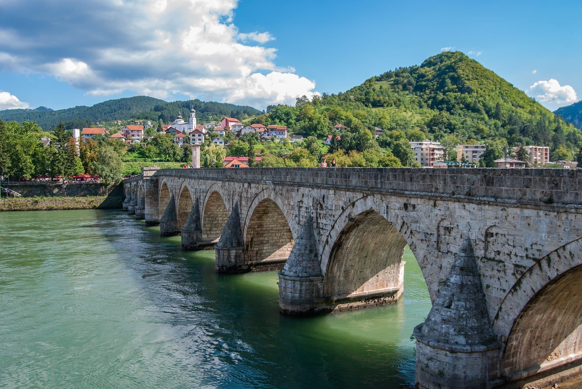 Od 19. oktobra više neće biti potreban "zeleni karton" za ulazak u BiH