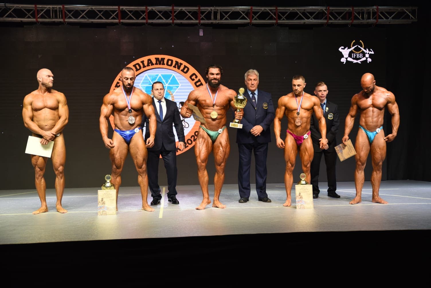 U Čačku organizovan bodibilding i fitnes spektakl, učestvovalo 150 takmičara iz 20 zemalja (FOTO)