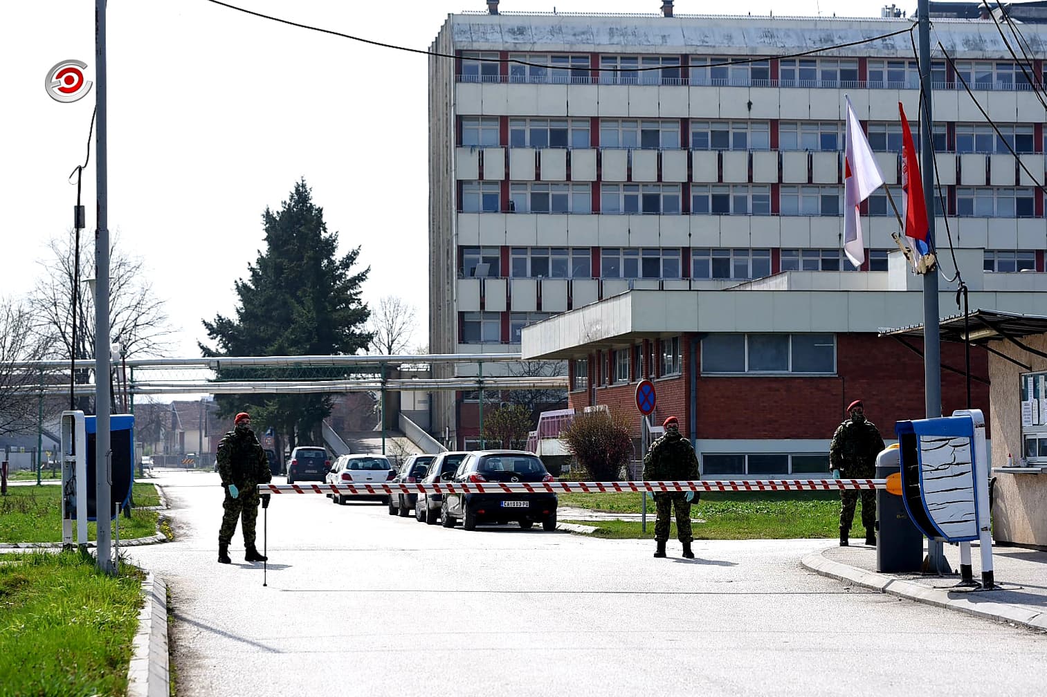 Od ponedeljka zabrana ulaska u bolnicu, rampa spuštena 24 sata dnevno