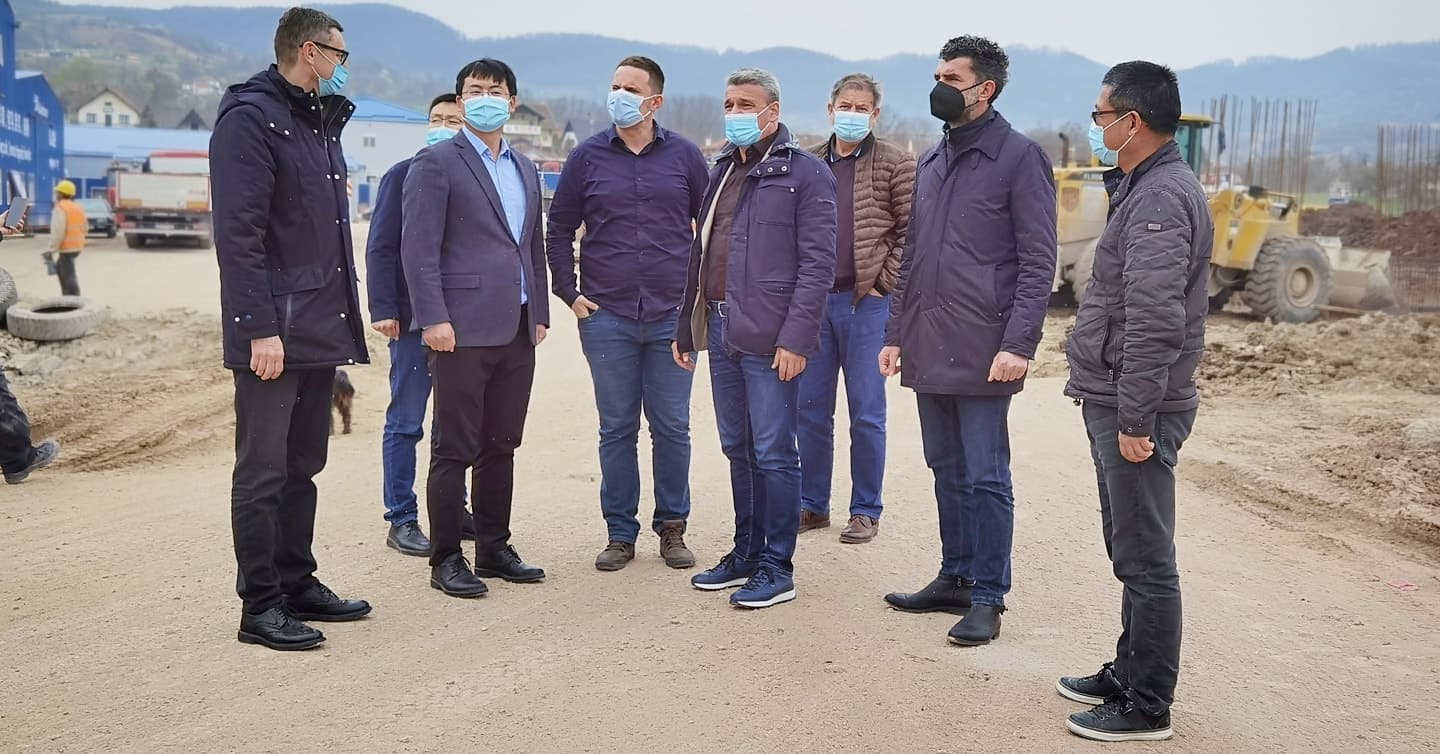 Održan radni sastanak gradonačelnika Todorovića i izvođača radova na deonici auto - puta "Preljina - Požega"