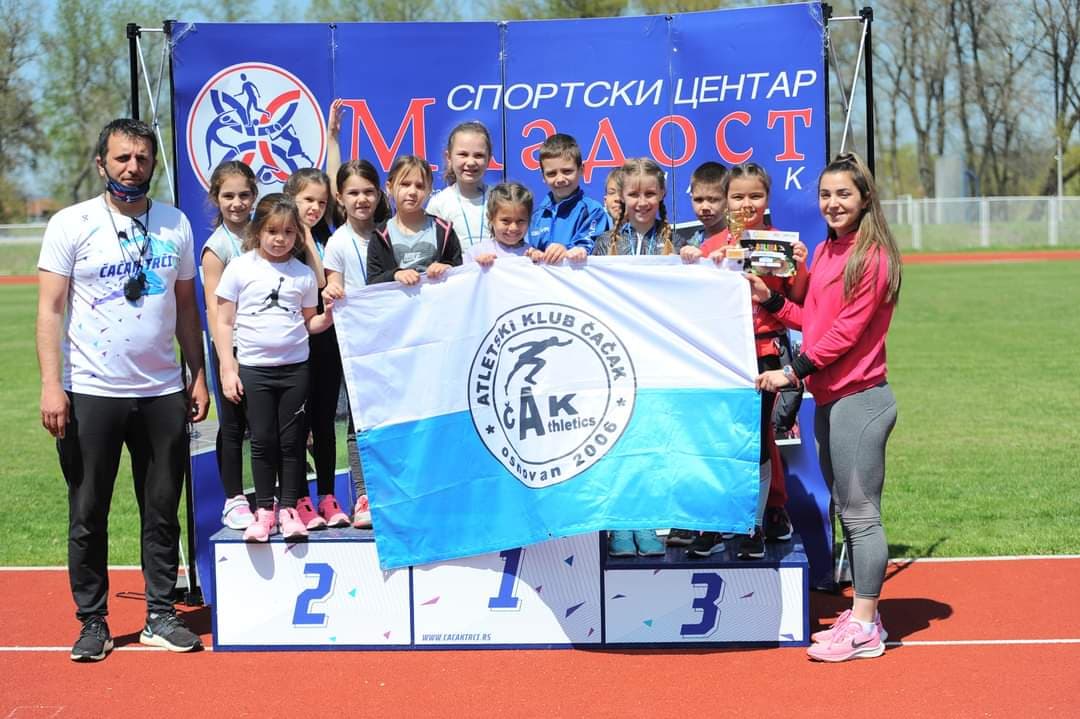 Mali atletski šampioni