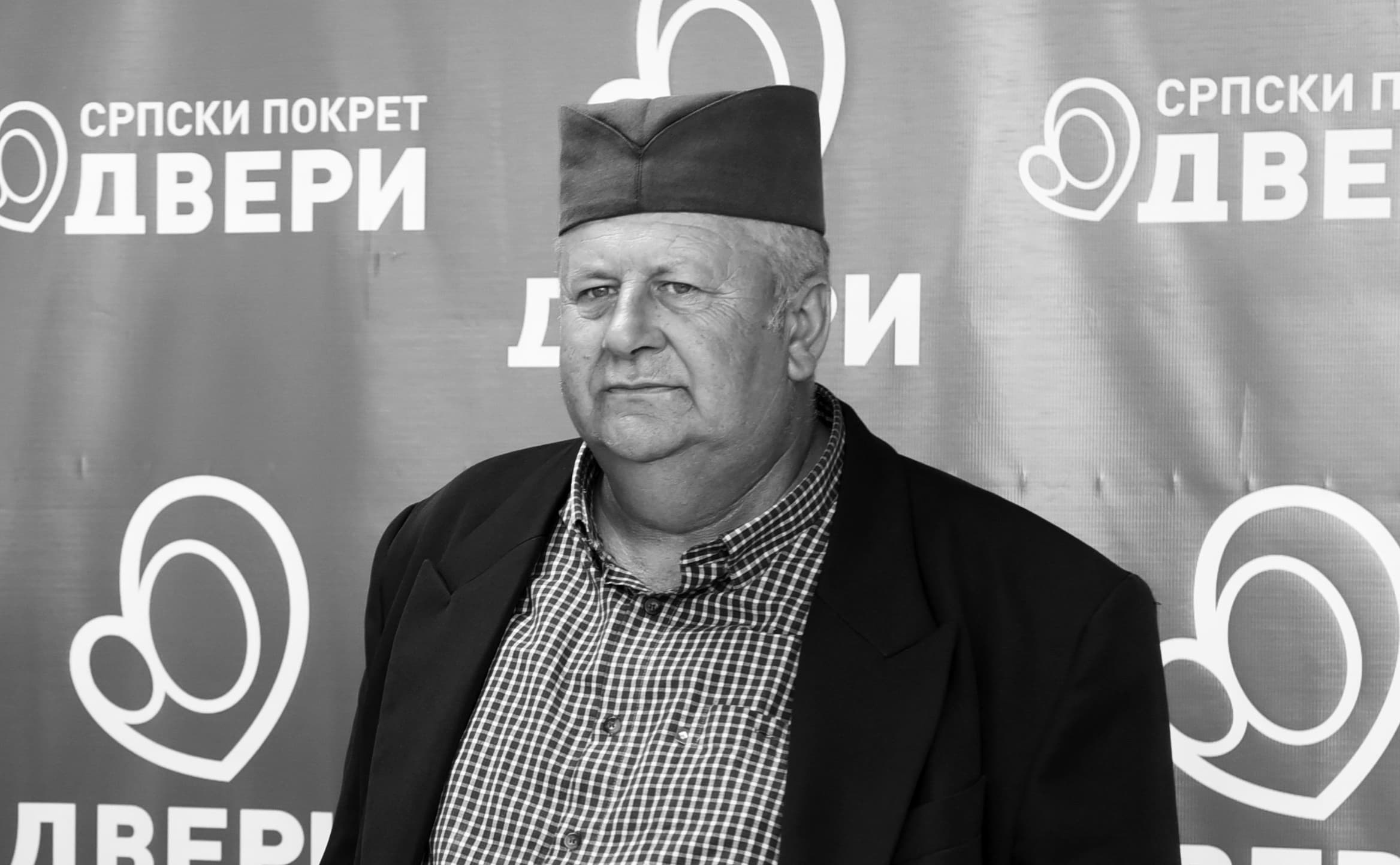 Dveri Čačak: Odlazak Srbina koji je vratio šajkaču u Skupštinu grada