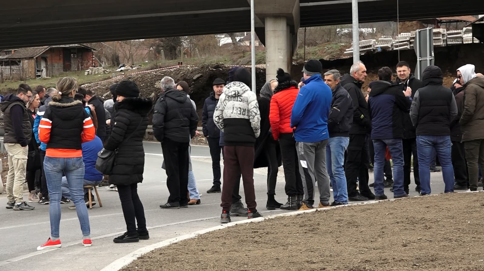 Blokada u Pakovraću i Preljini, meštani kažu - Drobnjak nije ispunio obećanje
