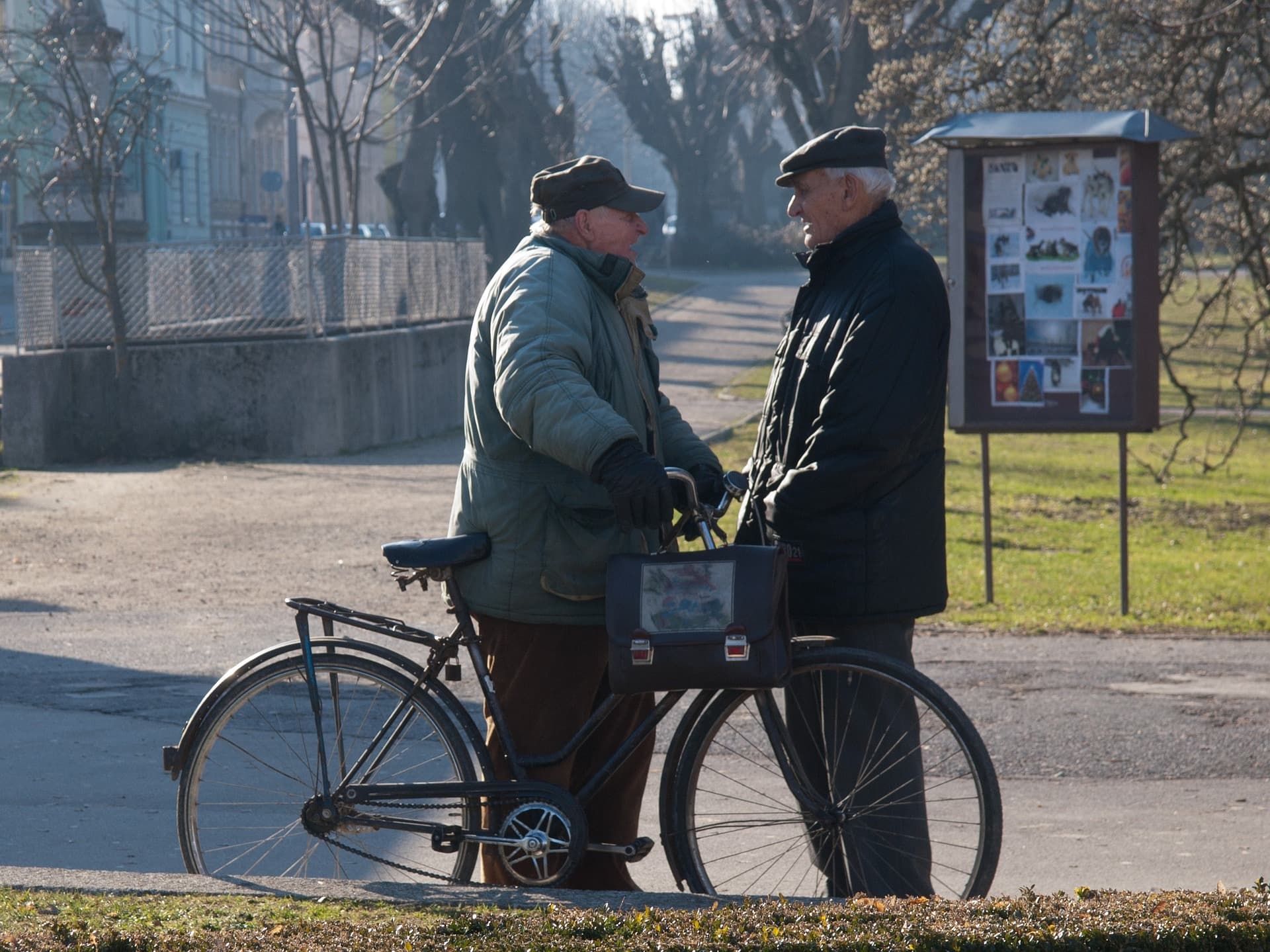 Šarena laža za penzionere u tiražu od 1.600.000 komada