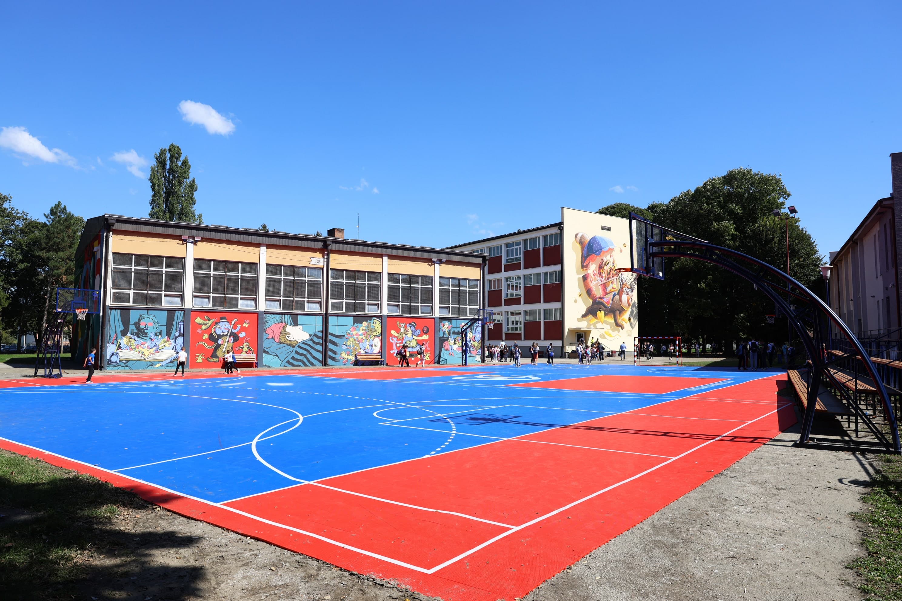 Svečano otvaranje novih terena kod OŠ "Vuk Karadžić"