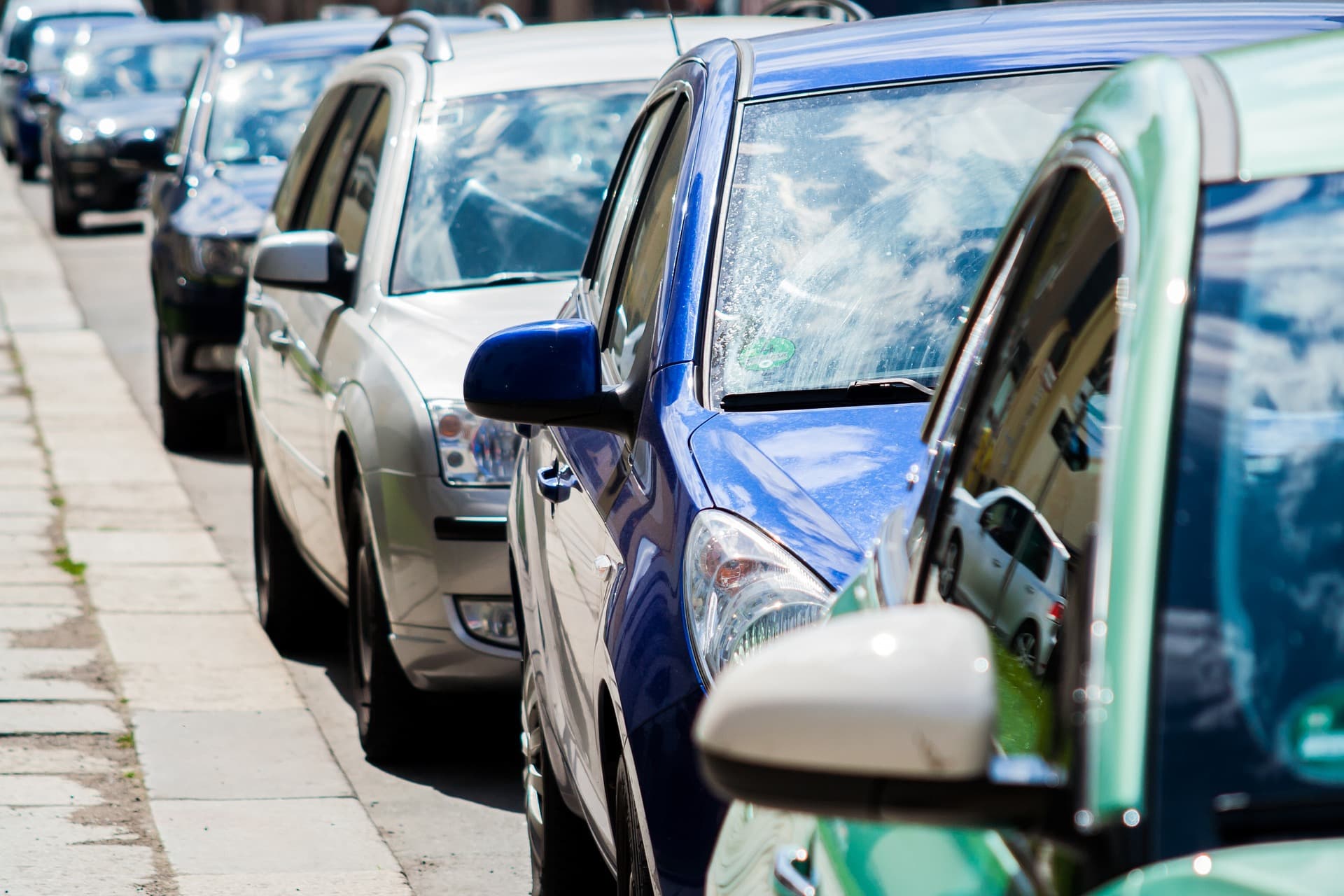 Studija ruši mit: I novi automobili mogu da imaju vraćenu kilometražu