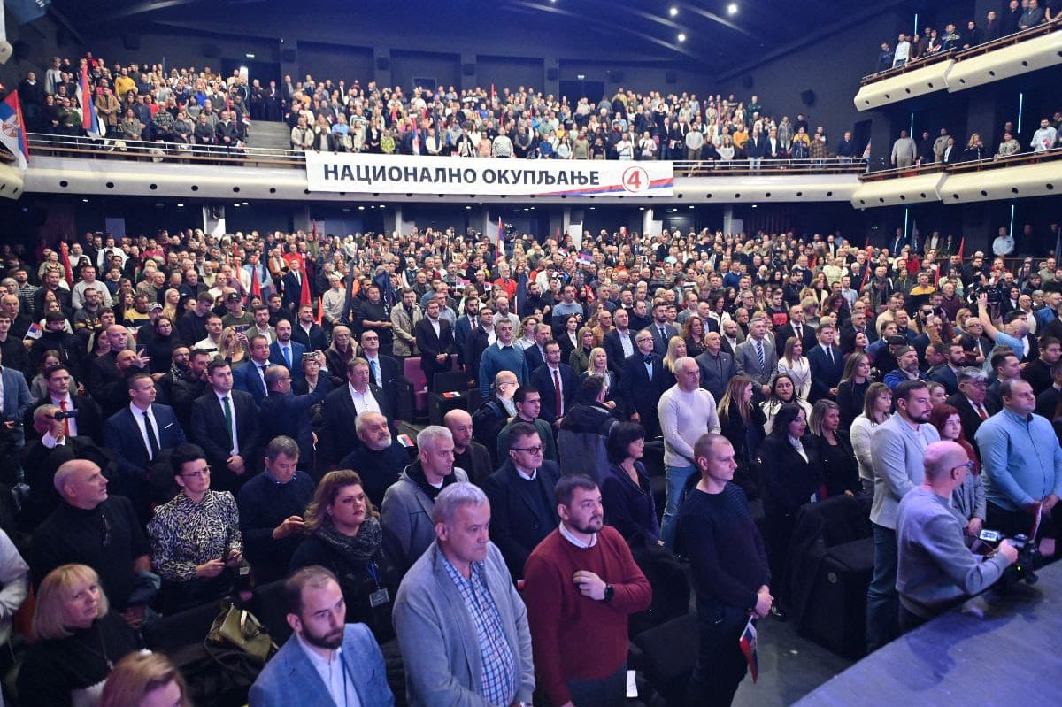 Završna konvencija Nacionalnog okupljanja u Beogradu: Da se u našoj državi ponovo mi pitamo i odlučujemo! Srbija je zakon!